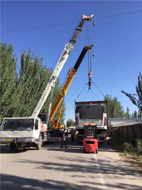 东台市港口集装箱搬运案例